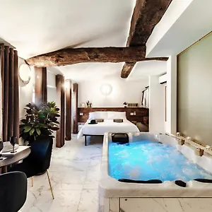 sahara-amazzonia-luxury-rooms-the-house-of-travelers.it-lombardy.com/